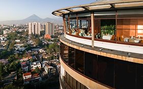 Hotel Vista Quince